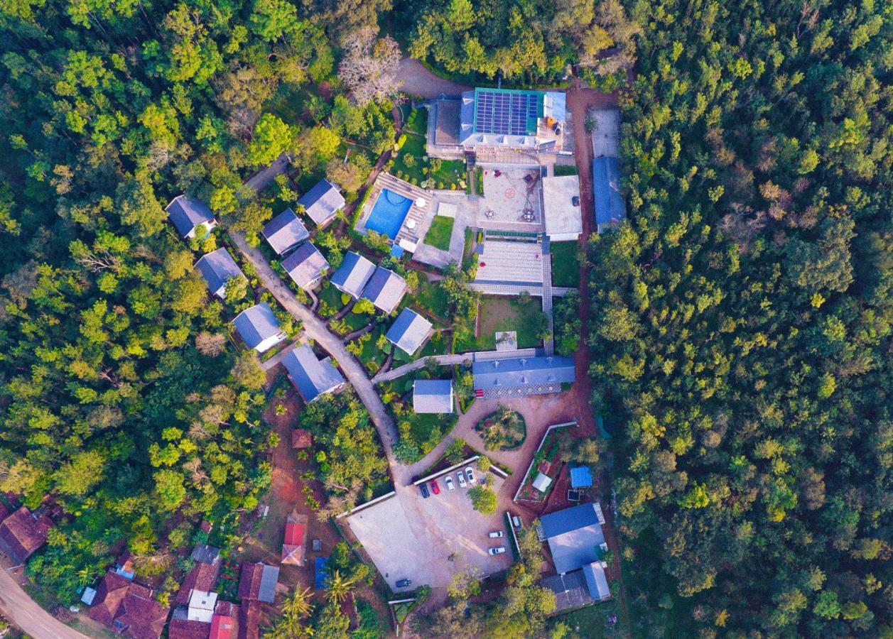 The Blossom Resort - Chikmagalūr Екстериор снимка